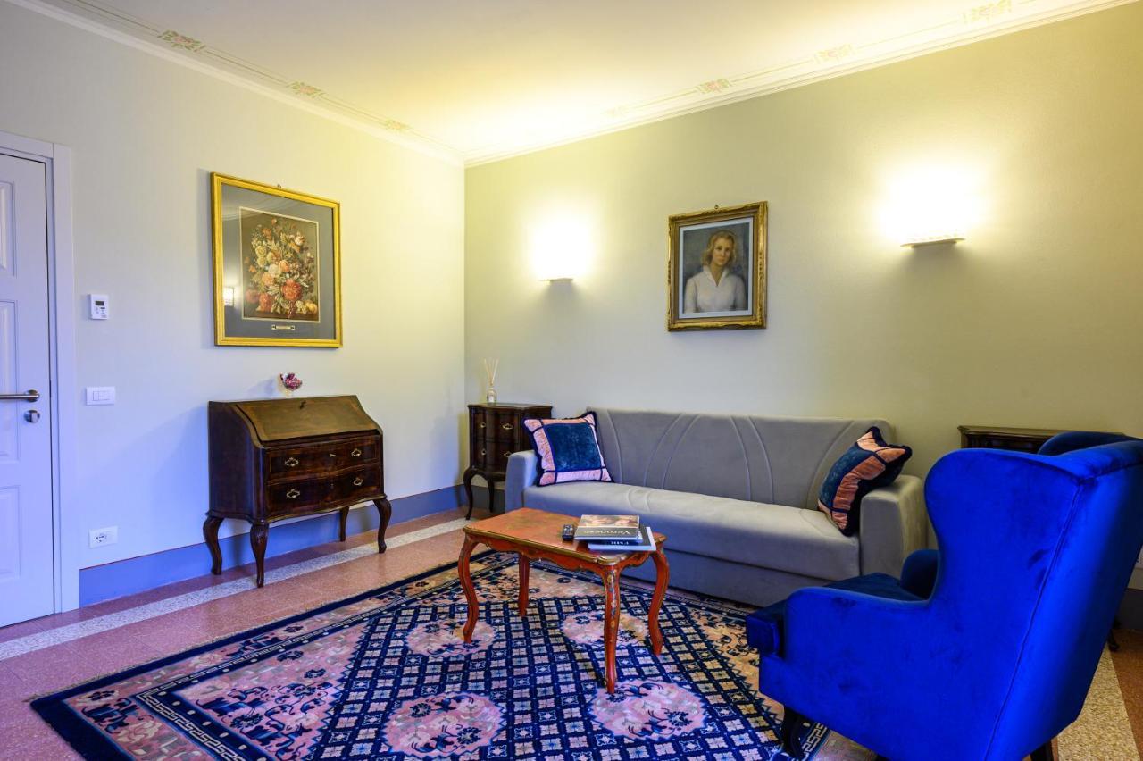 Foresteria Villa Puccini Casa Per Ferie Torre del Lago Puccini Exteriör bild